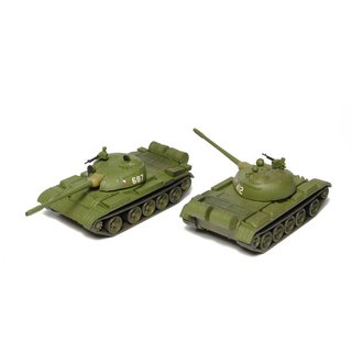 SDV 12101  BS TT 2 St. Panzer T54 / T55  Mastab 1:120