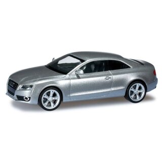 *Herpa 033770-002 Audi A5, eissilbermetalic Maßstab 1:87