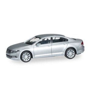 *HERPA 038416 VW Passat Limousine, reflexsilber met. Maßstab 1:87