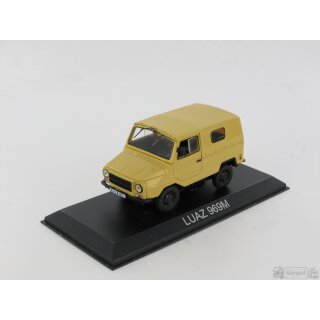 *IXO 431039 (Blister) LUAZ 969M, beige ohne Vitrine  Massstab 1:43