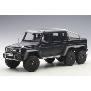 *AutoArt 76302 MERCEDES BENZ G63 AMG 6x6  mattschwarz  2013 Maßstab 1:18