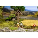 Faller 180935 2 Marterl mit Bank Maßstab: H0