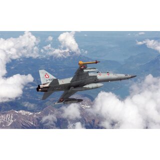 ITALERI 510001382 1:72 F-5 F Twin Seater