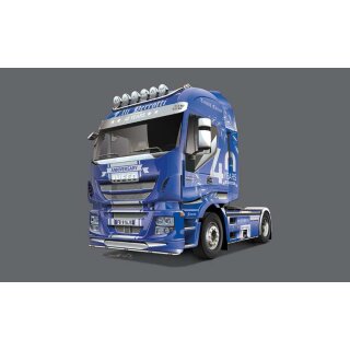 ITALERI 510003919 1:24 IVECO HiWay - 40. Iveco Anniversary
