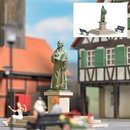 Busch 7730 M-Welt: Lutherdenkmal H0