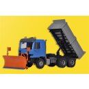 KIBRI 15006 MB ACTROS mit Pflug und Streu Massstab: H0