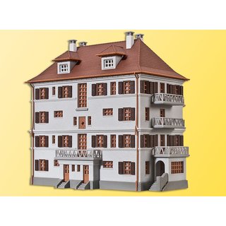 KIBRI 37170 N Mehrfamilienhaus mit Balkon Massstab: N