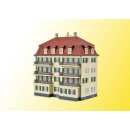 KIBRI 38354 H0 Mehrfamilienhaus mit Balko Massstab: H0