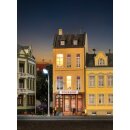 KIBRI 38393 H0 Stadthaus Eiscafe in Düsseldorf Massstab: H0