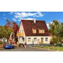 KIBRI 38710 H0 Einfamilienhaus Lindenstraße Massstab: H0