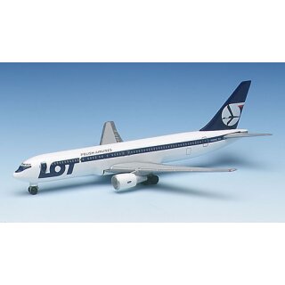 *Herpa 502788 Boeing B767-300 LOT  Maßstab 1:500