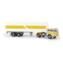Brekina 71802 LIAZ 706 Koffer-SZ hellelfenbein...