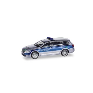 Herpa 093910 VW Passat Variant GTE, Polizei Hamburg Maßstab: 1:87