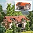 Busch 1664 Verfallener Güterschuppen Spur H0