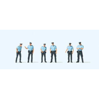 Preiser 10743 Polizei. Sommeruniform, Deutschland  Maßstab 1:87