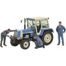 Schuco 450782600 Fortschritt ZT 323 mit drei Figuren...