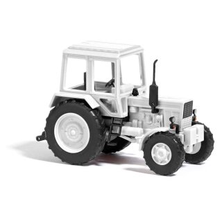 Busch 60262 Bausatz Belarus MTS-82  Maßstab 1:87
