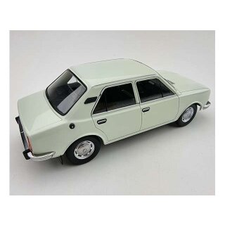 IXO 18271  Skoda 105L, weiß 1976  Maßstab 1:18
