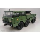 IXO TRU041.22  Tatra 813 6x6, oliv/weiss, NVA, 1968...