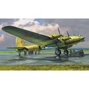 Zvezda 927280 1/72 sowj. Bomber Pe-8