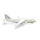 Herpa 526777-005 Antonov AN-124 Antonov Airl. UR-82008...