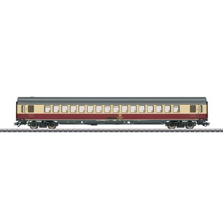 Märklin 43861  Schnellzugwagen Apmz 121, DB, Ep. IV  Spur H0
