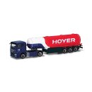 Herpa 318136 MAN TGS TN Benzintank-Sattelzug, Hoyer...