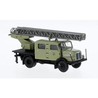 Brekina 71769 IFA S 4000-1 Doka DL25, Goldene Ähre Maßstab: 1:87