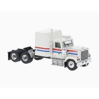 Brekina 85783 Chevrolet Bison 3achs , weiß Maßstab: 1:87
