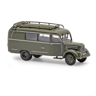 Busch 51855 Robur Garant K 30 Kombiwagen, NVA, 1957 Maßstab 1:87