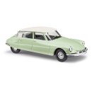 Busch 48035 Citroën DS19 zweifarbig, Gelbgrün,...