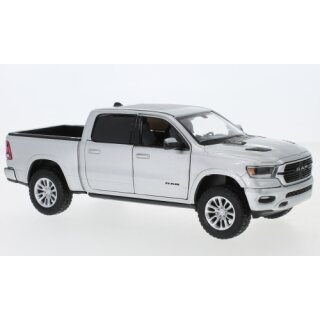 MOTORMAX MOM79357SILVER Dodge RAM 1500 Crew Cab, silber Maßstab 1:24