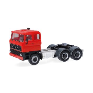 Herpa 321204 DAF 2800 Zugmaschine 3achs, rot  Maßstab 1:87