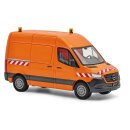Busch 54008 Mercedes-Benz Sprinter, orange Maßstab...