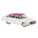 Brekina 27328 Tatra 603-2, weiß/rot Maßstab:...