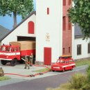 Busch 53265 Trabant P601 Universal Kombi Feuerwehr, neue Stoßstange, Bj. 1970 Maßstab 1:87
