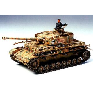 Tamiya 300035181 1:35 WWII SdKfz.161/2 Panzer V J (1)