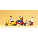 PREISER 10128 Motorroller Vespa-Fahrer Massstab: H0