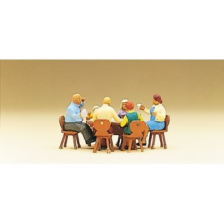 PREISER 10282 Familie Krause in der Gartenwirtschaft Massstab: H0