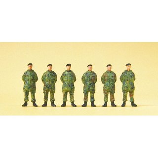 PREISER 16840 Soldaten stehend. Parka. Barett, BW Massstab: H0