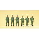 PREISER 16842 Soldaten stehend. Feldmuetze. Parka...