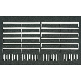 PREISER 18202 Leitpfosten und Schutzplanken Massstab: H0