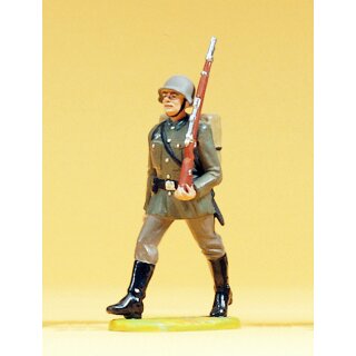 PREISER 56054 Soldat im Marsch, mit Tornister Massstab: 1:25