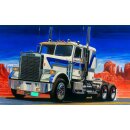 ITALERI 510003859 1:24 Freightliner FLC