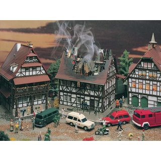 VOLLMER 3728 Brennendes Haus Massstab: H0