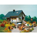 Vollmer 43848 H0 Haus im Park, Retro-Serie