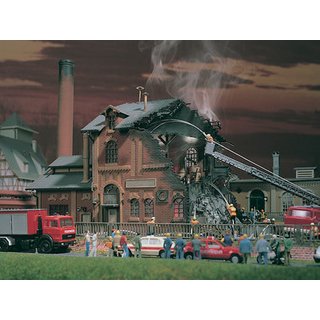 Vollmer 45601 H0 Brennende Fabrik mit Flack