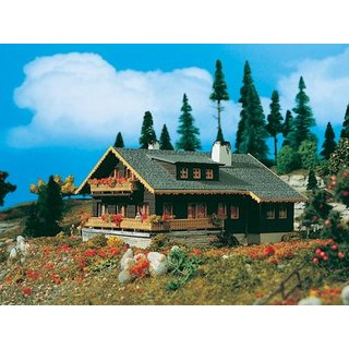 Vollmer 47745 N Chalet